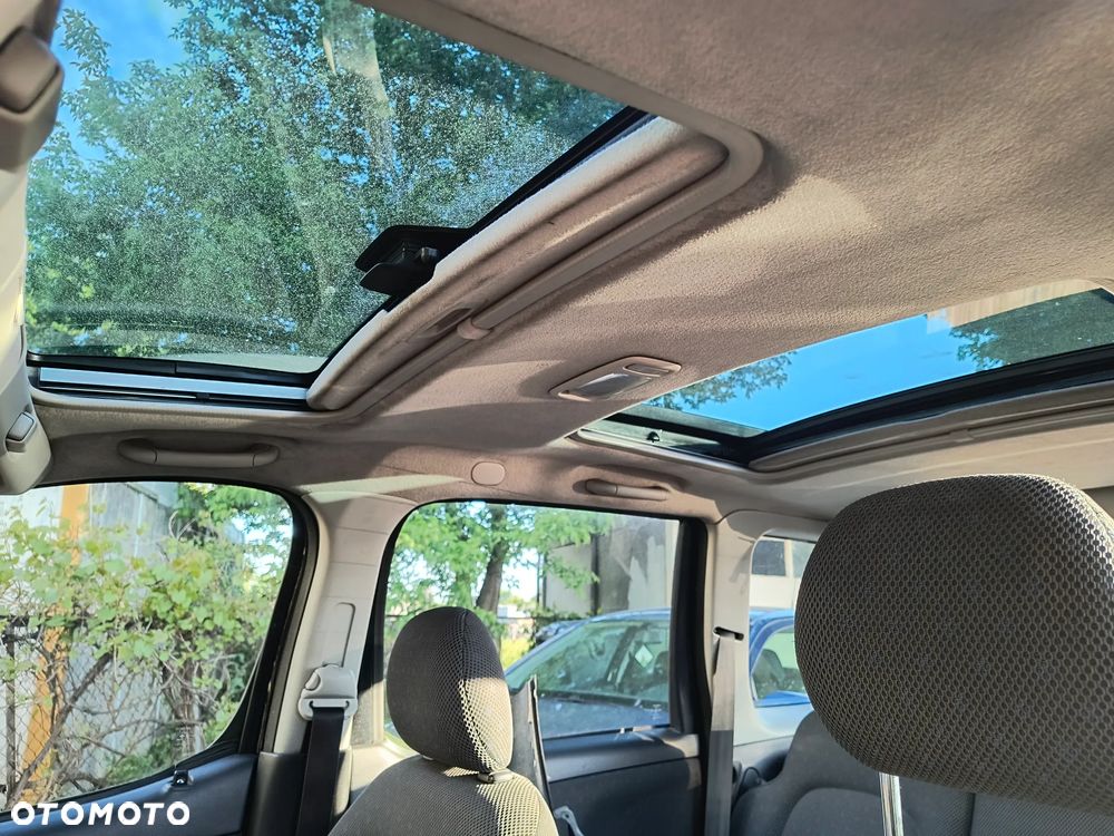 Toyota Yaris Verso 1.3 Sol - 6