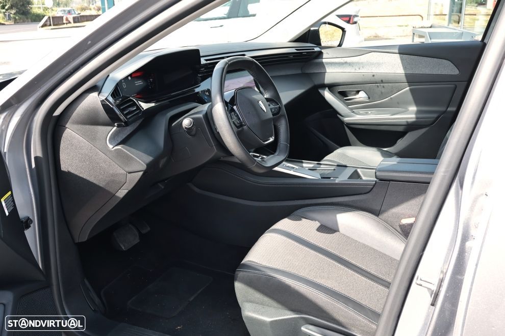 Peugeot 308 1.2 PureTech Allure Pack EAT8 - 16