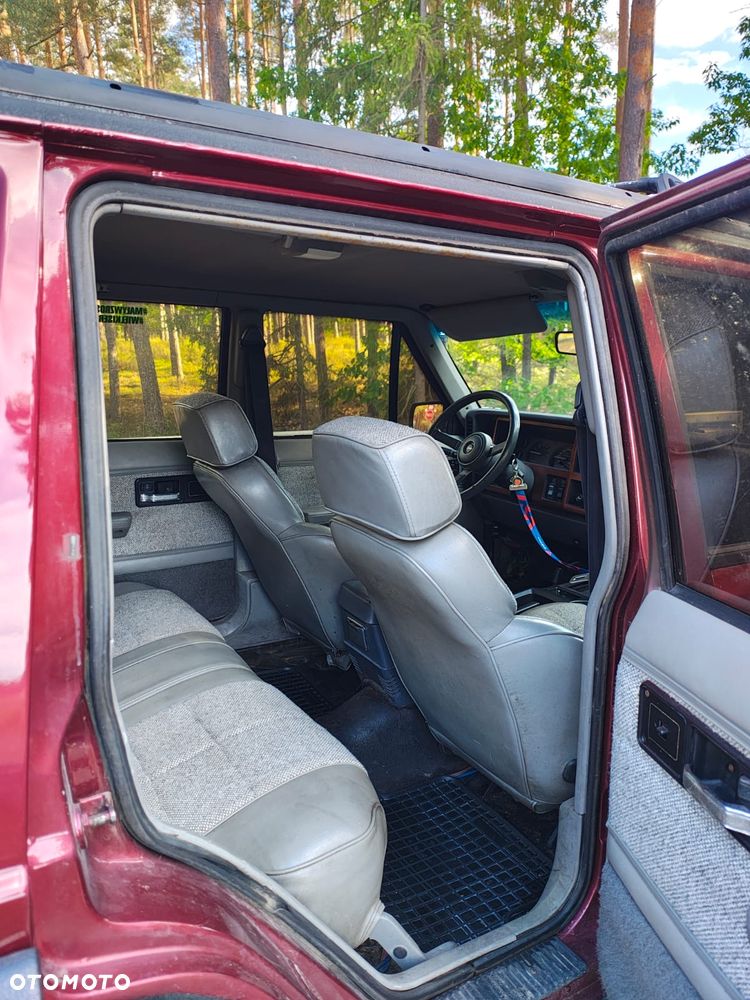Jeep Cherokee - 30