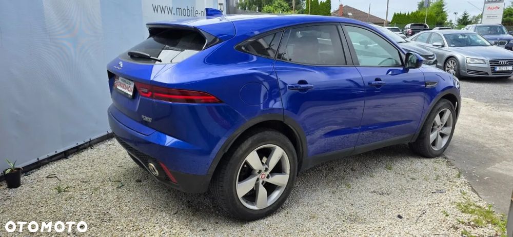 Jaguar E-Pace - 3