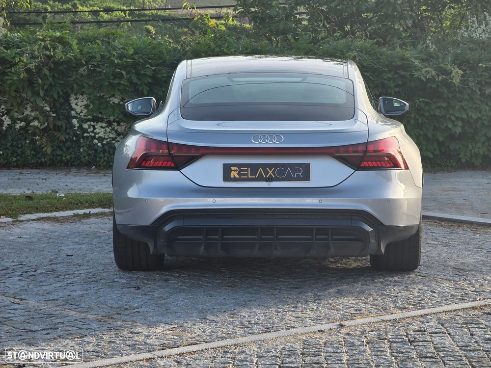 Audi e-tron GT quattro - 9