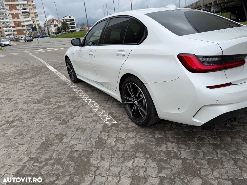 BMW Seria 3 320e Aut. M Sport - 19