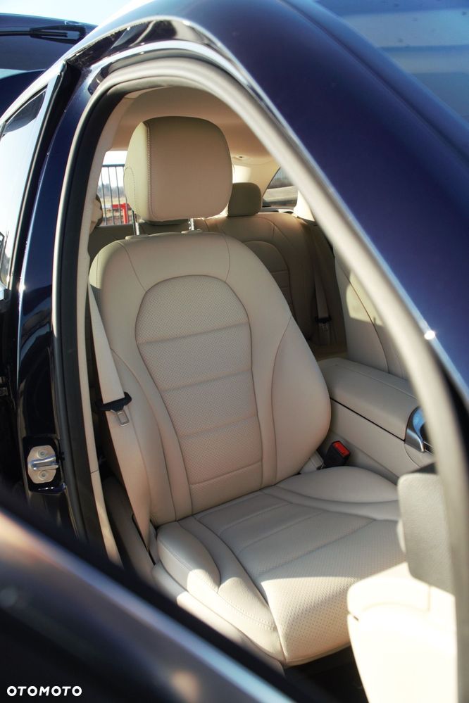 Mercedes-Benz GLC 300 4-Matic - 30