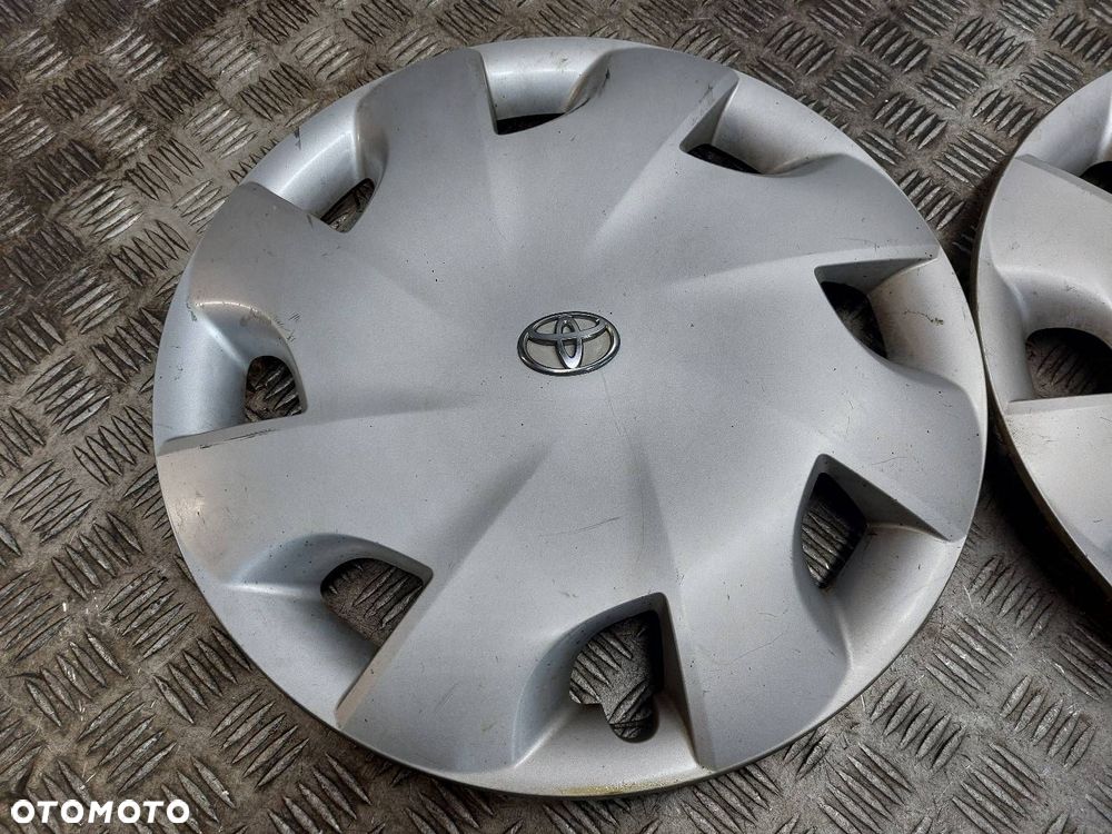 KOŁPAK KOŁPAKI 2 SZTUKI 15" 15 R15 TOYOTA - 2