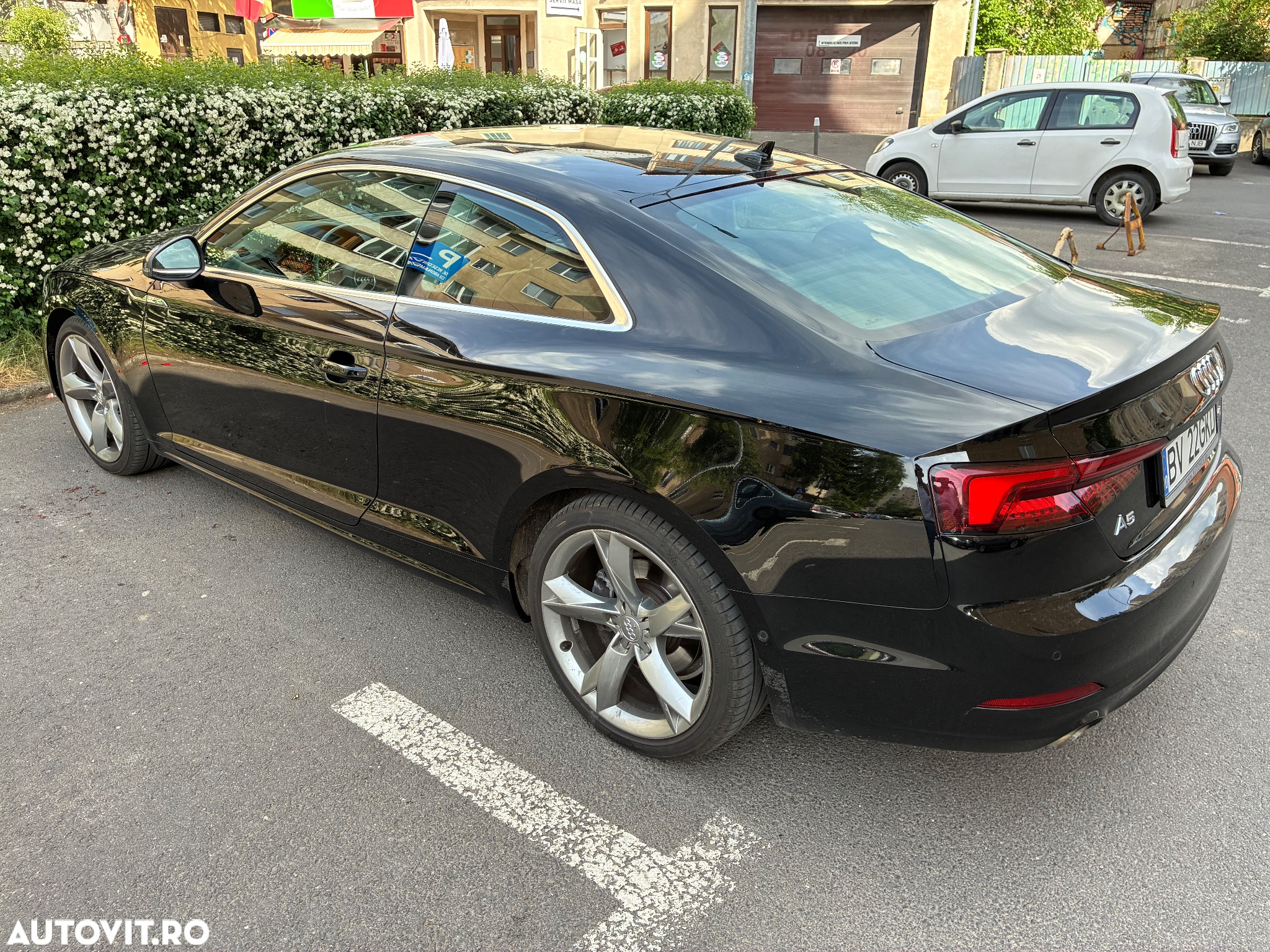 Audi A5 Coupe 35 TDI S tronic design - 5