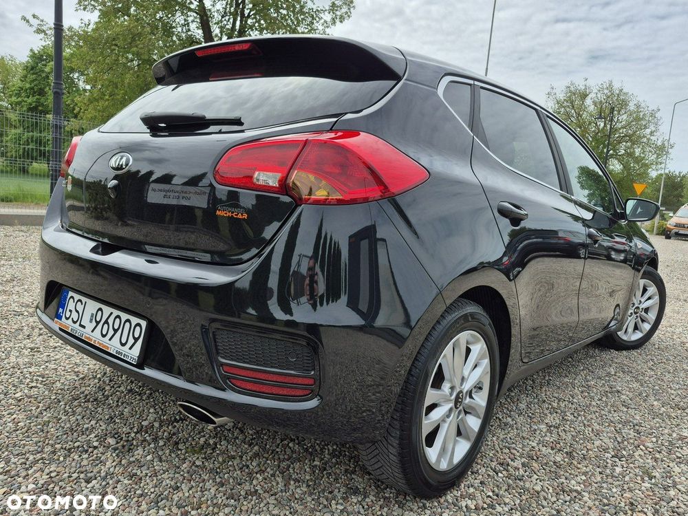 Kia Ceed - 15