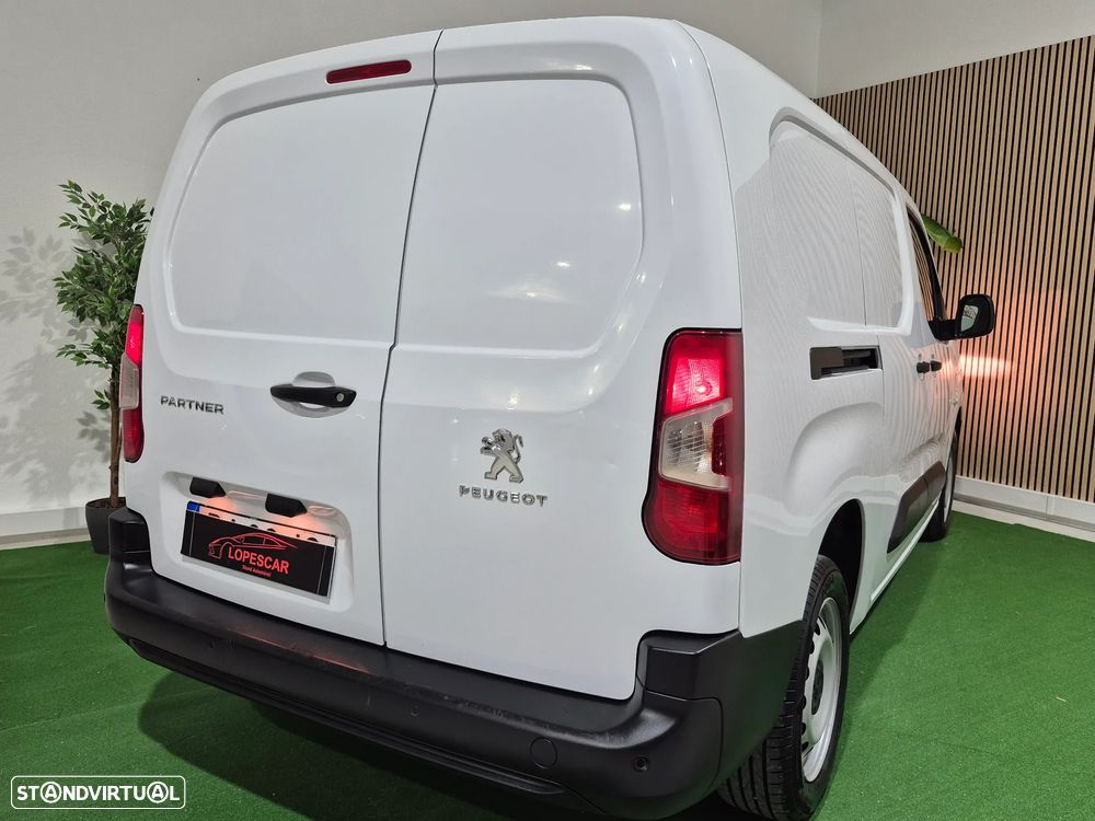 Peugeot Partner LONGA - 2023 - 100.000KM | GARANTIA | NAC - 3 LUG. - 5
