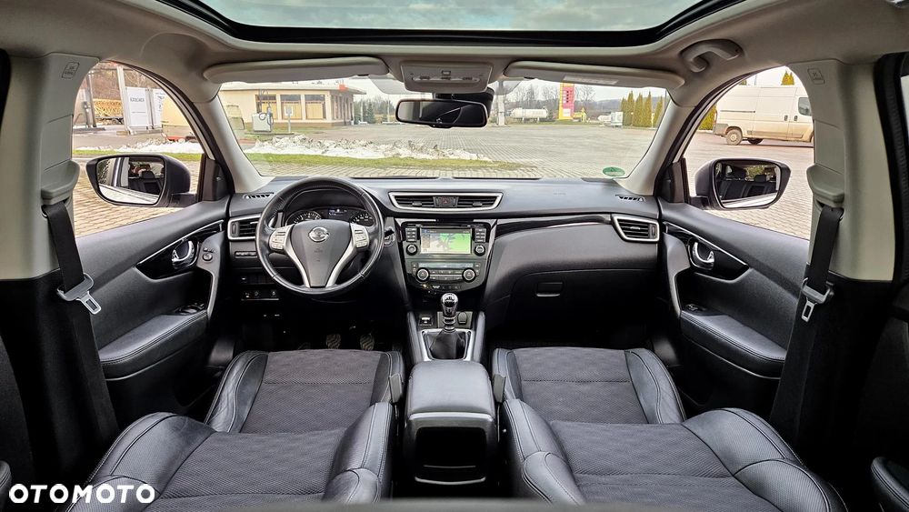 Nissan Qashqai 1.6 DIG-T N-Connecta - 27