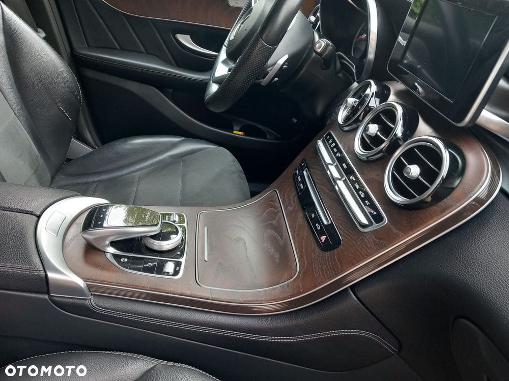 Mercedes-Benz GLC 220 d 4-Matic - 12