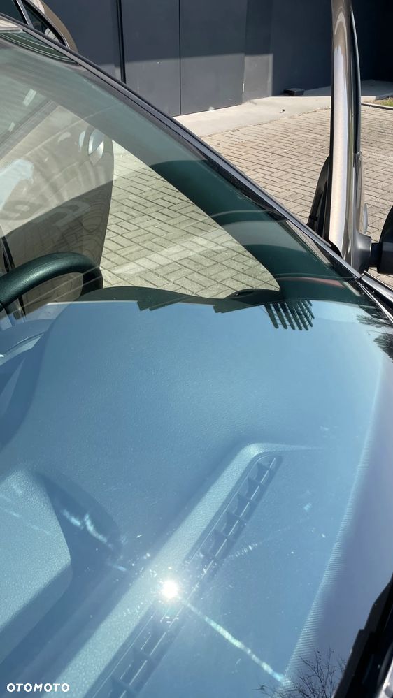 Dacia Logan 1.2 16V Laureate - 13