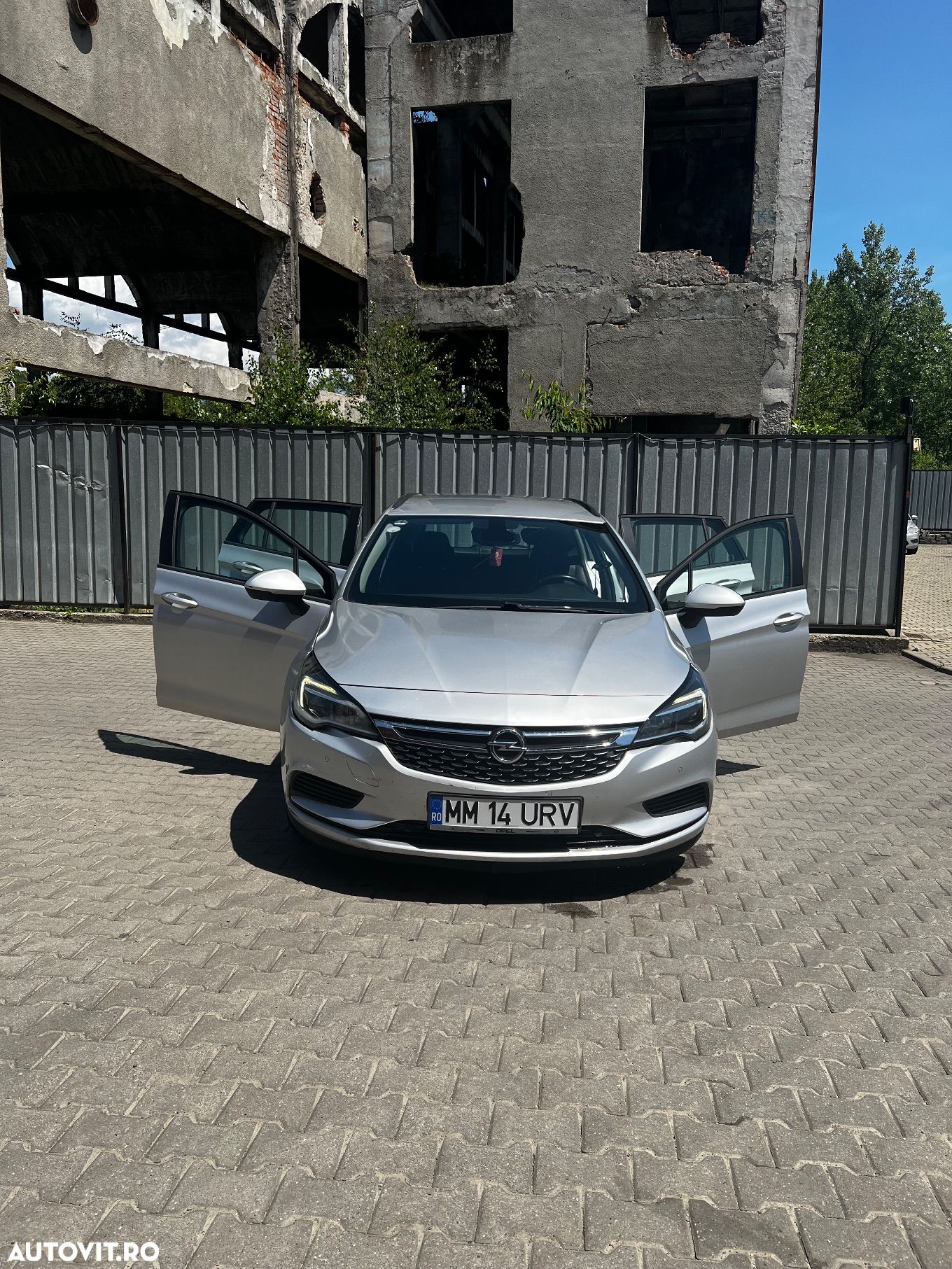 Opel Astra 1.6 CDTI DPF ecoFLEX Start/Stop Selection - 1