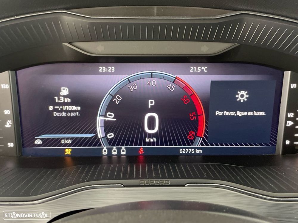 Skoda Superb Break 2.0 TDI Ambition DSG - 9