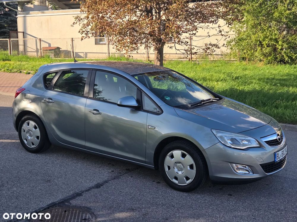 Opel Astra 1.6 - 5