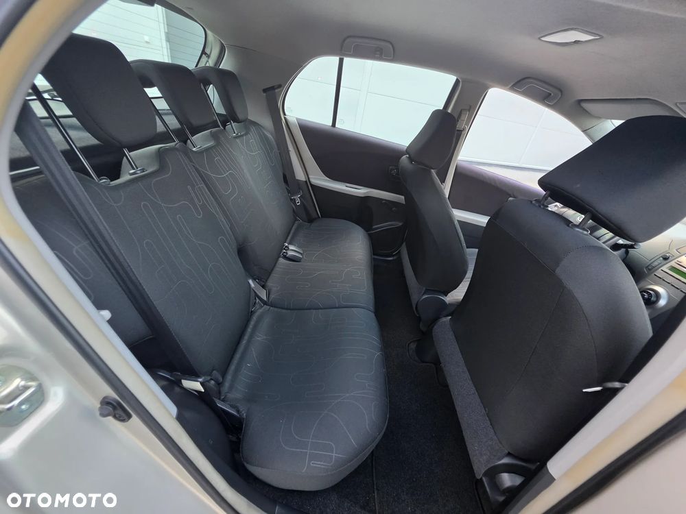 Toyota Yaris 1.0 VVT-i Cool - 16