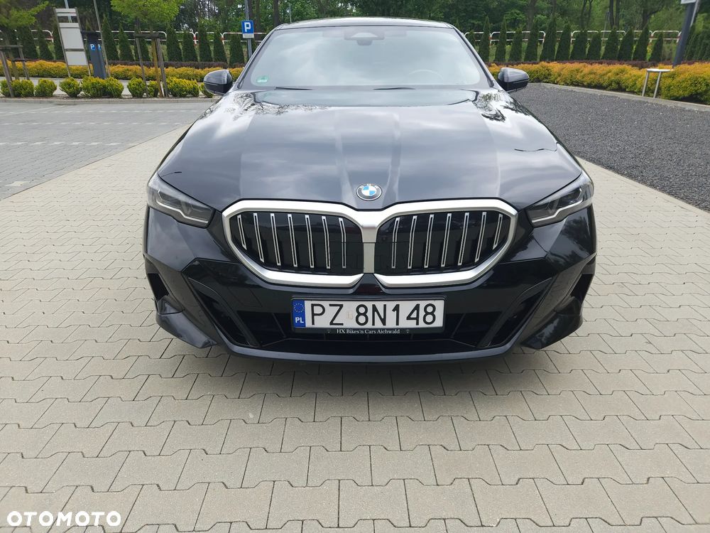 BMW Seria 5 520i M Sport Edition - 31