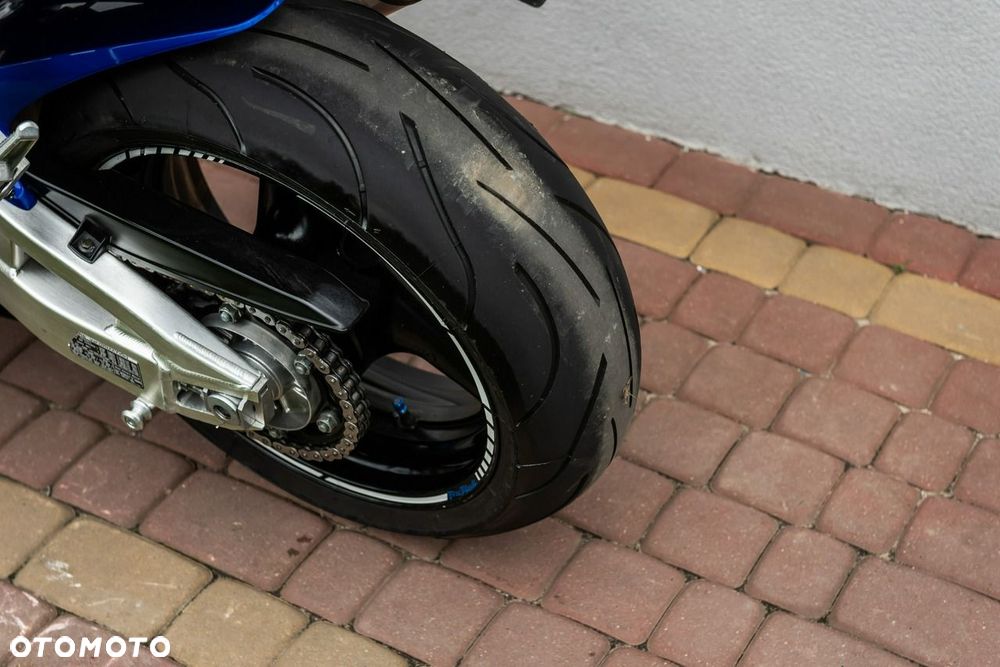 Honda CBR - 12