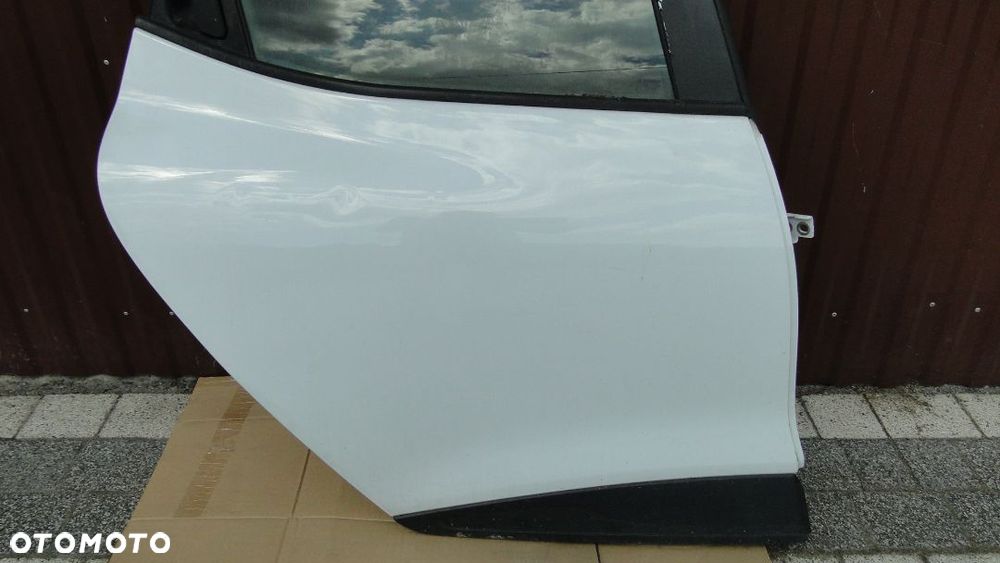 RENAULT CLIO IV 4 HB DRZWI PRAWE TYŁ TYLNE KOMPLETNE - 5