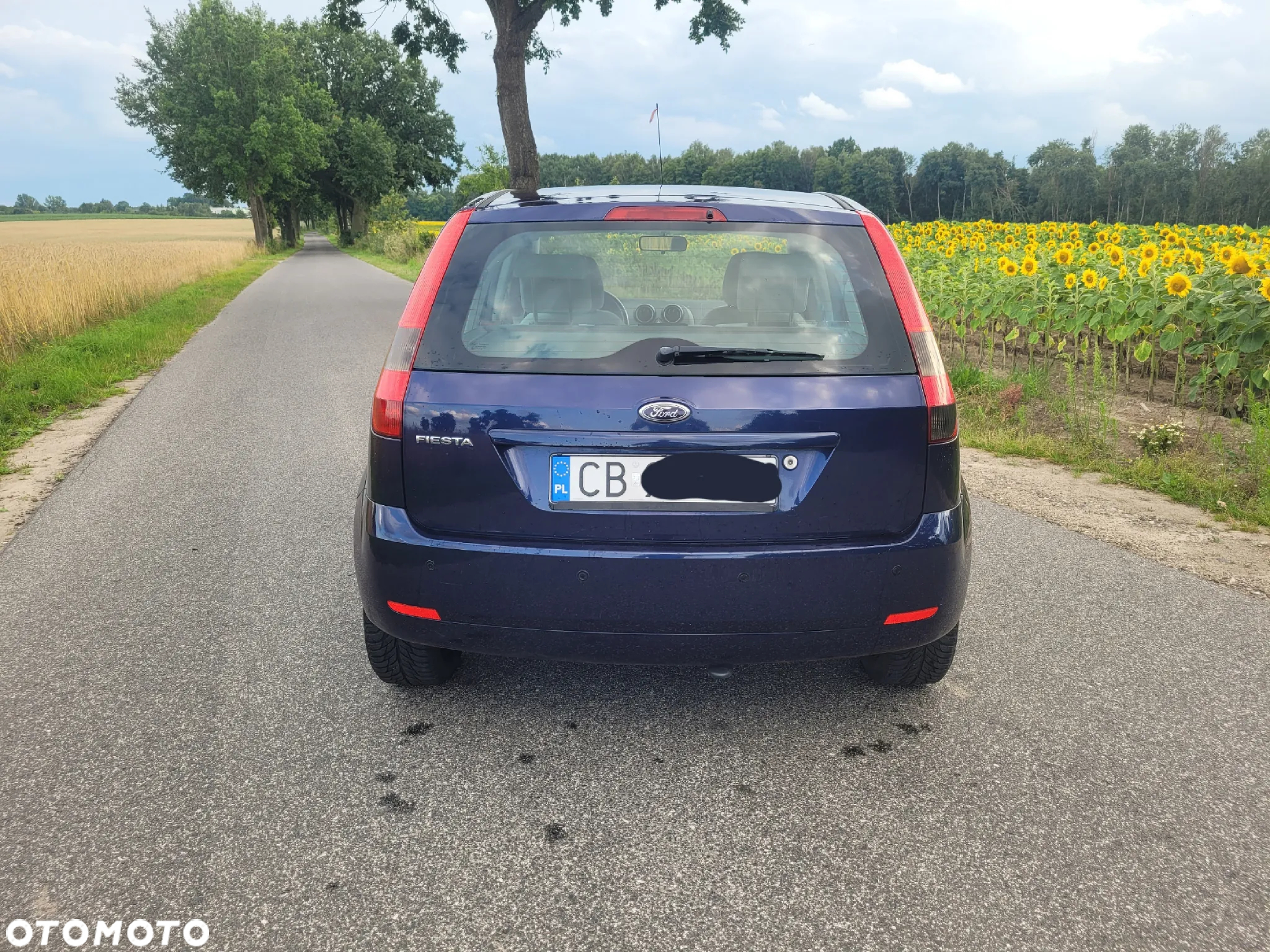 Ford Fiesta 1.4 Ghia - 9