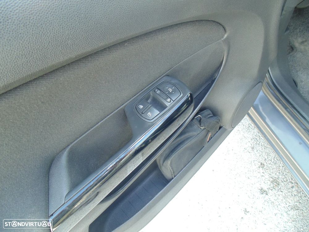 Opel Corsa 1.3 CDTi Go! 88g - 19