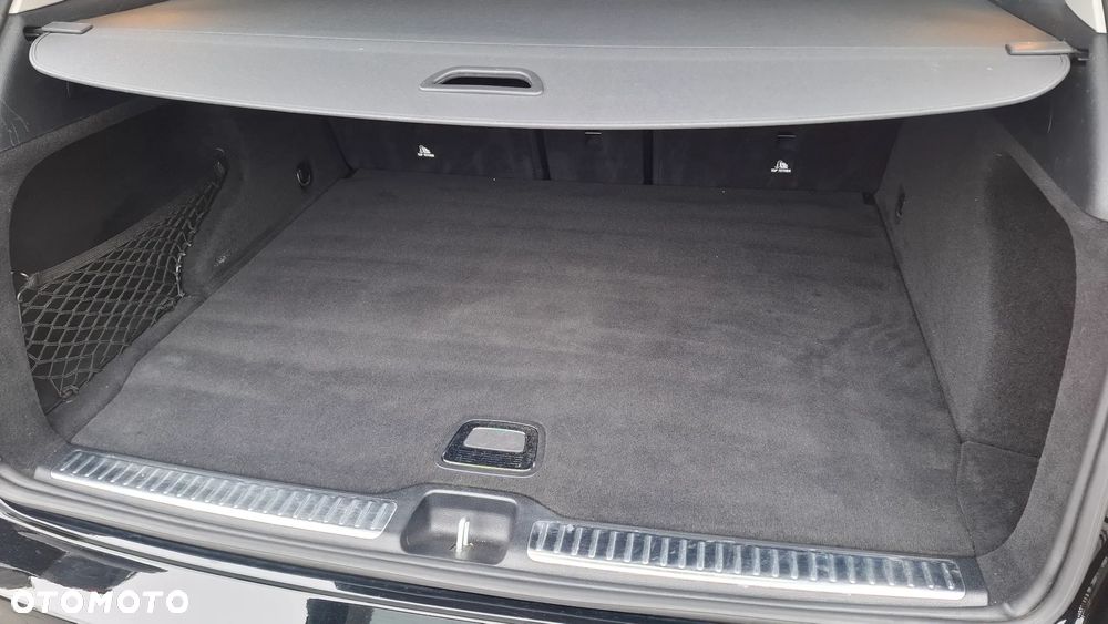 Mercedes-Benz GLC - 8