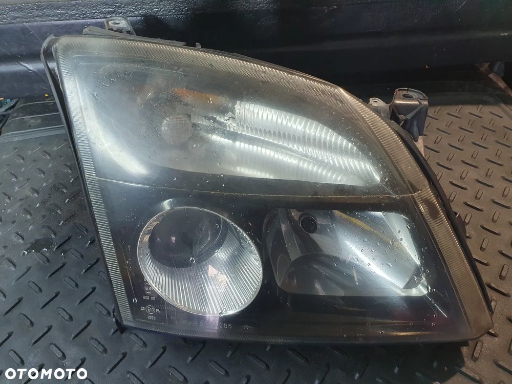 OPEL VECTRA C SIGNUM 02-05 LAMPA PRAWA PRZÓD H7/H7 EUROPA  TYC 20-A285 - 1