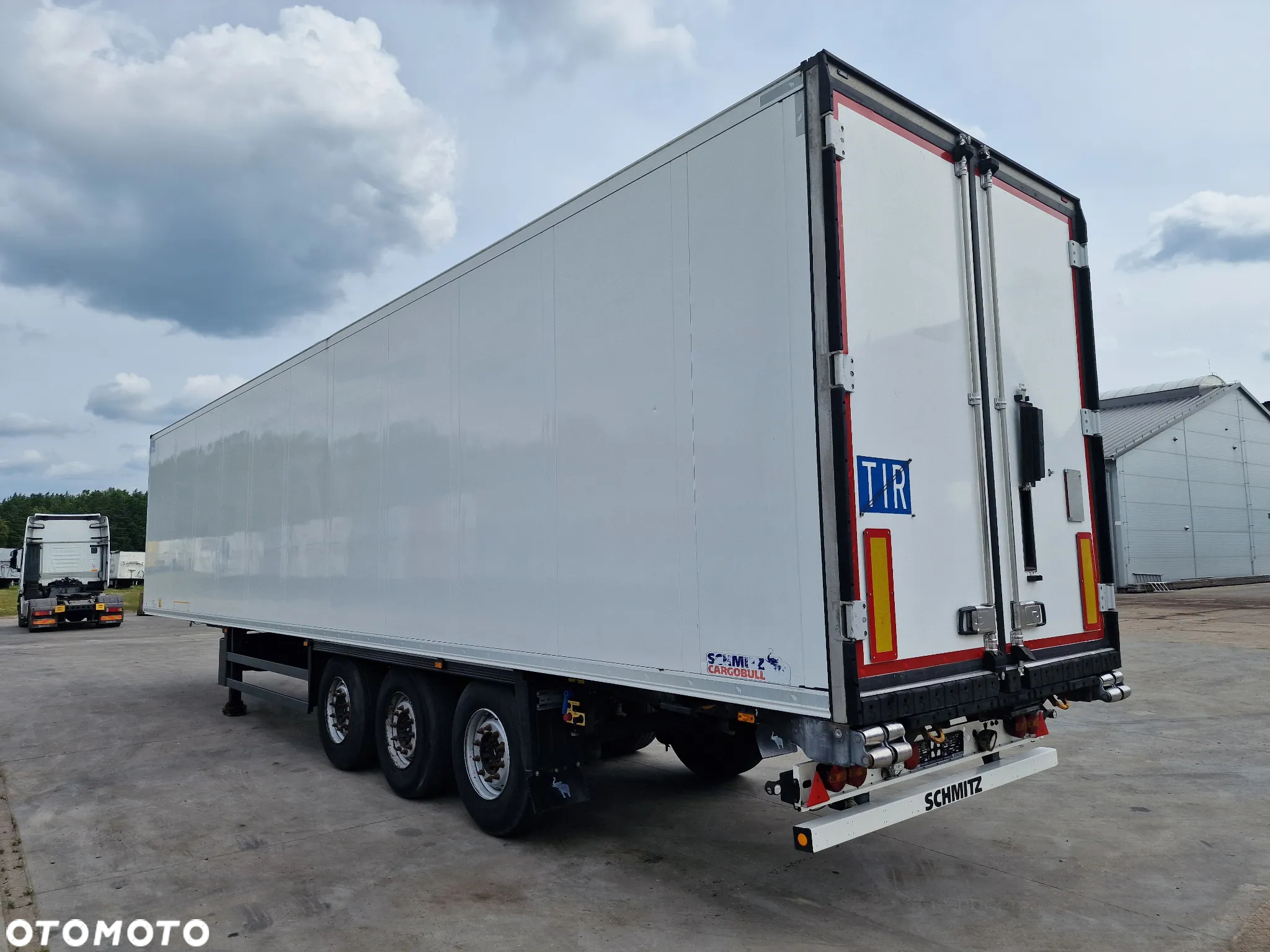 Schmitz Cargobull Chłodnia Thermo King SLXe 300 2017 rok - 4