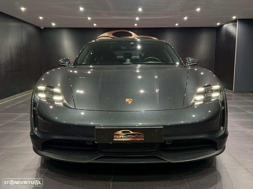 Porsche Taycan 4 - 2