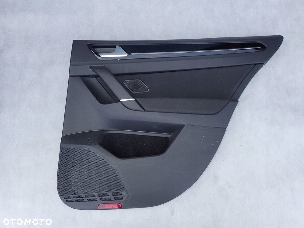 DW GOLF 7 SPORTSVAN TAPICERKA DRZWI TKANINA - 3