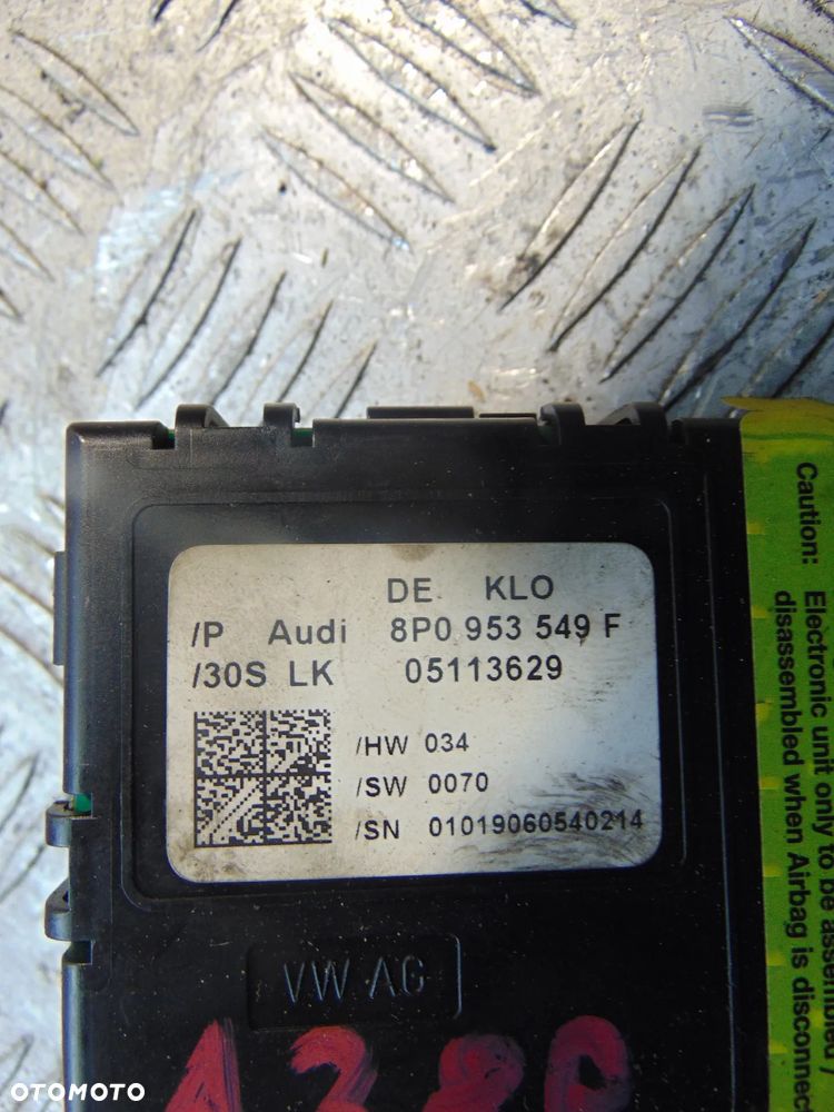 Moduł skrętu audi a3 8p 8p0953549F - 2