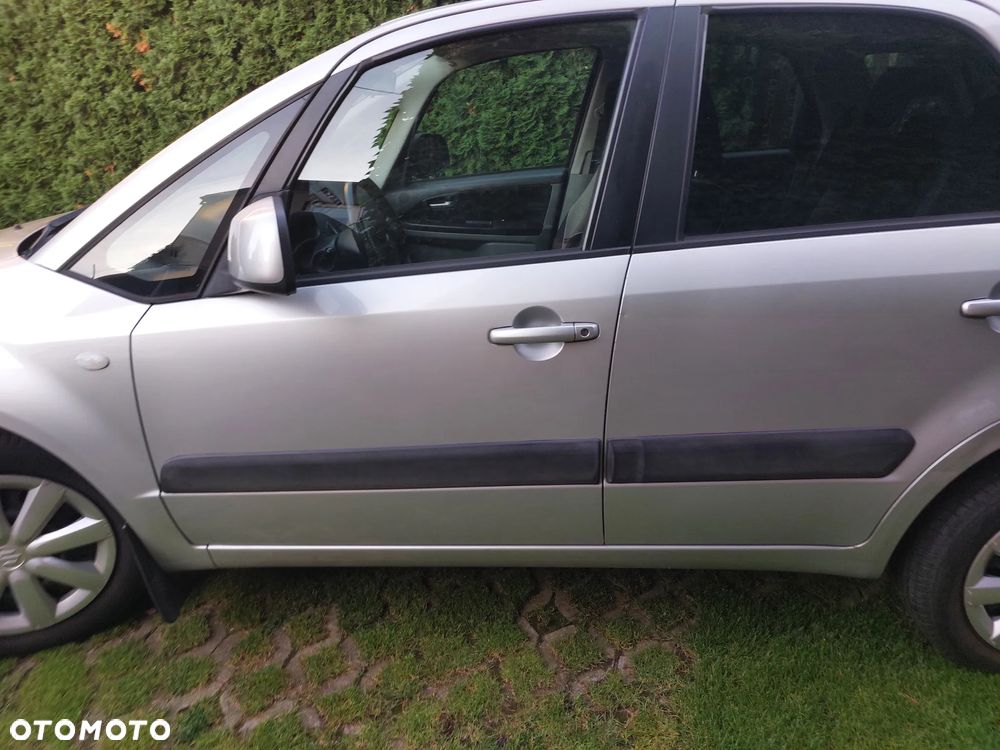 Suzuki SX4 1.6 Comfort - 5