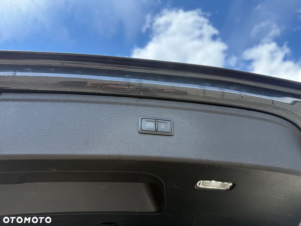Audi Q5 40 TDI Quattro S tronic design - 20