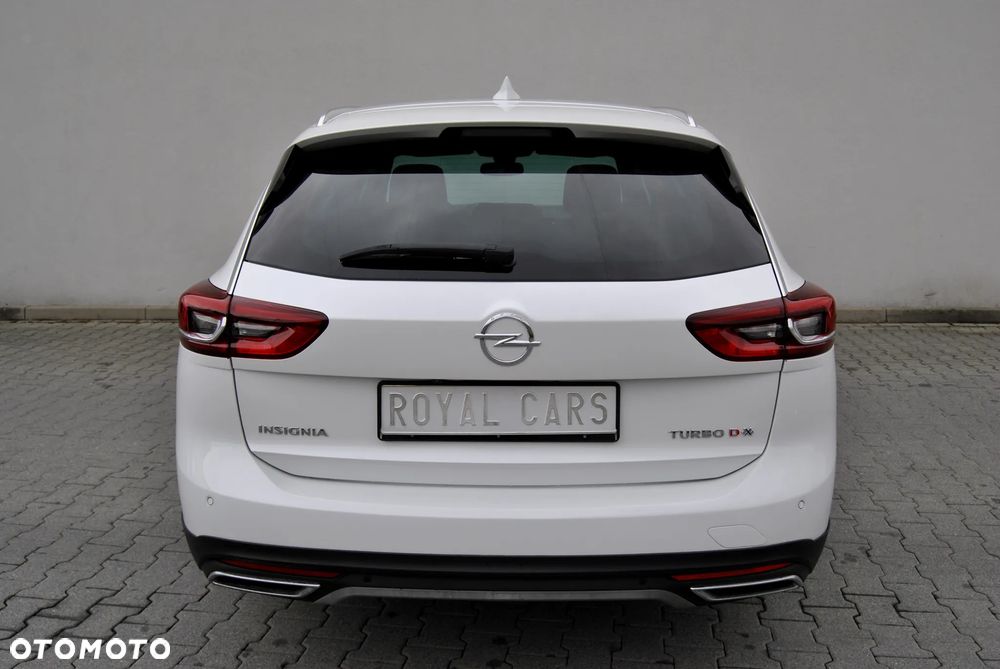 Opel Insignia CT 2.0 CDTI 4x4 Exclusive S&S - 15