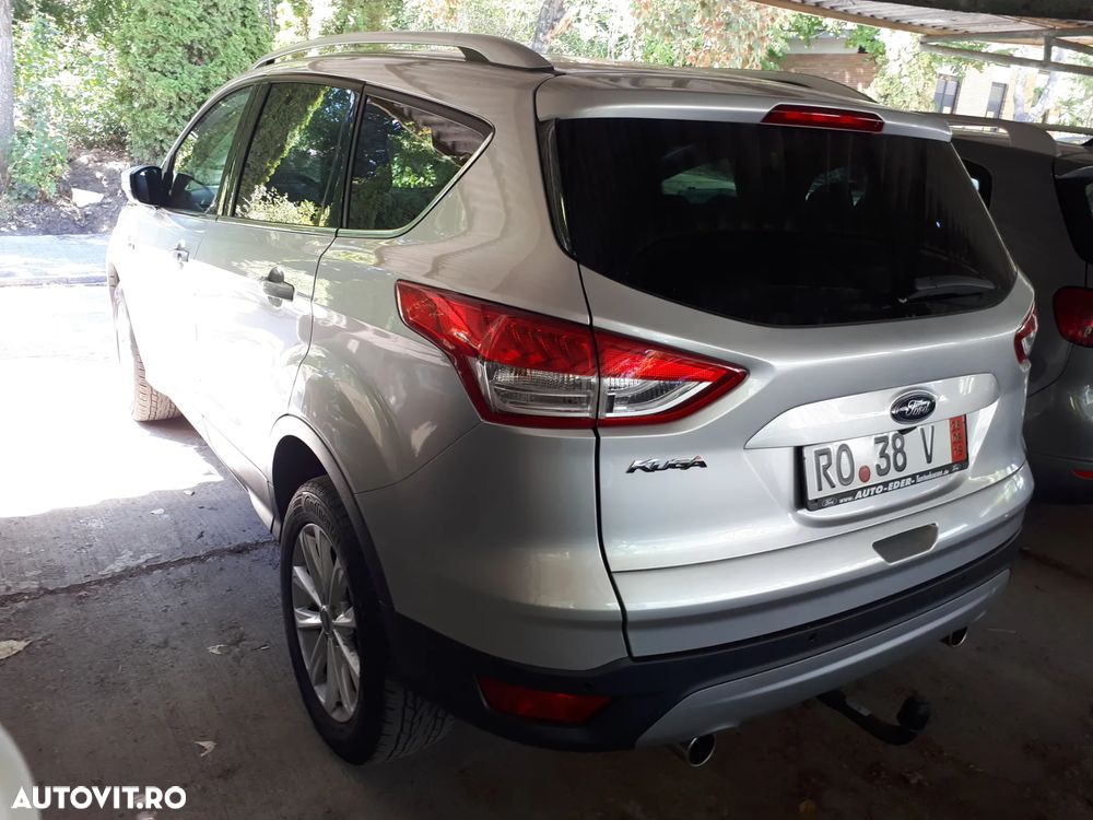 Ford Kuga 2.0 TDCi 4WD Powershift ST-Line - 12