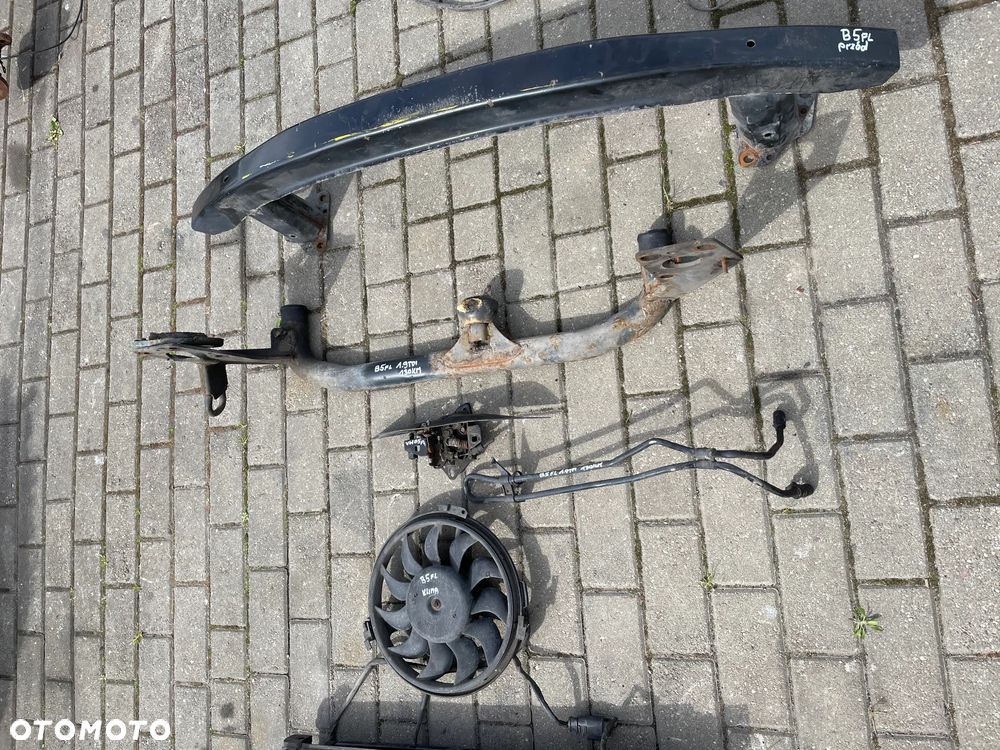 VW PASSAT B5 LIFT BELKA ZDERZAKA  WENTYLATOR CHŁODNICA CHŁODNICZKA OLEJU ZAMEK MASKI 1,9TDI 130KM - 2