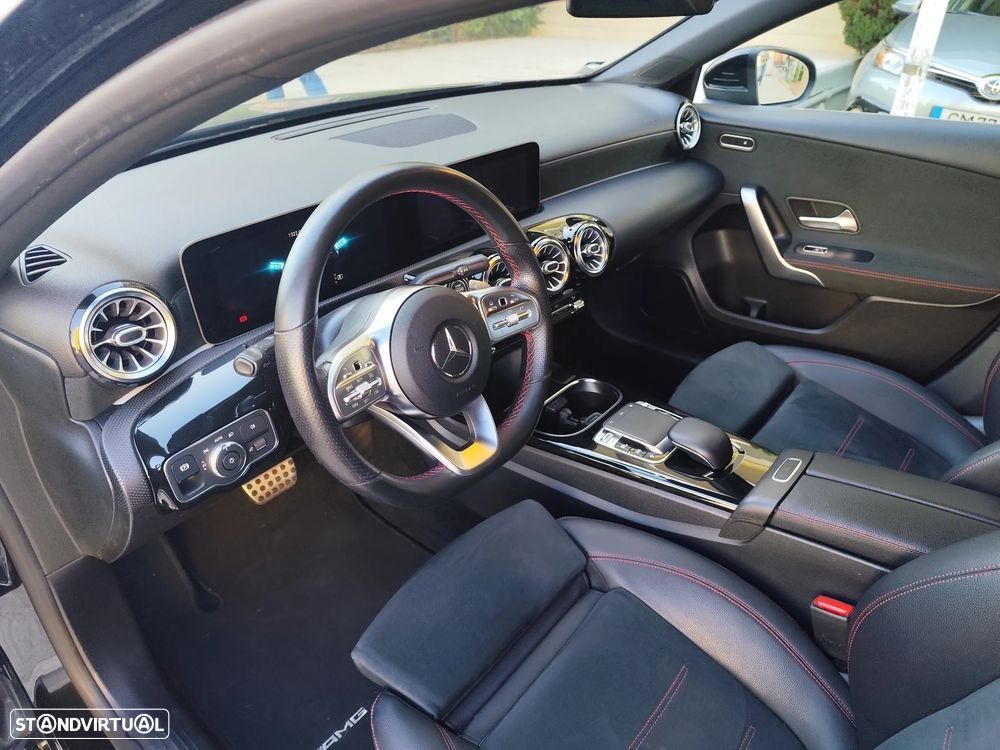 Mercedes-Benz A 180 d 7G-DCT AMG Line - 2