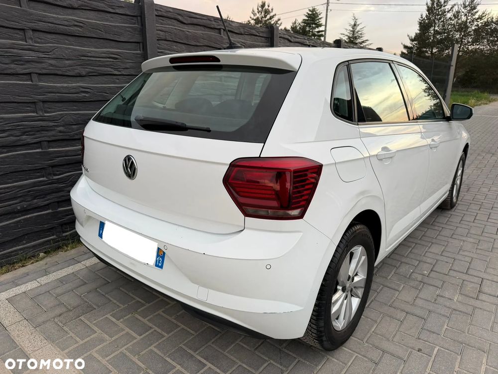 Volkswagen Polo 1.6 TDI SCR DSG Comfortline - 17