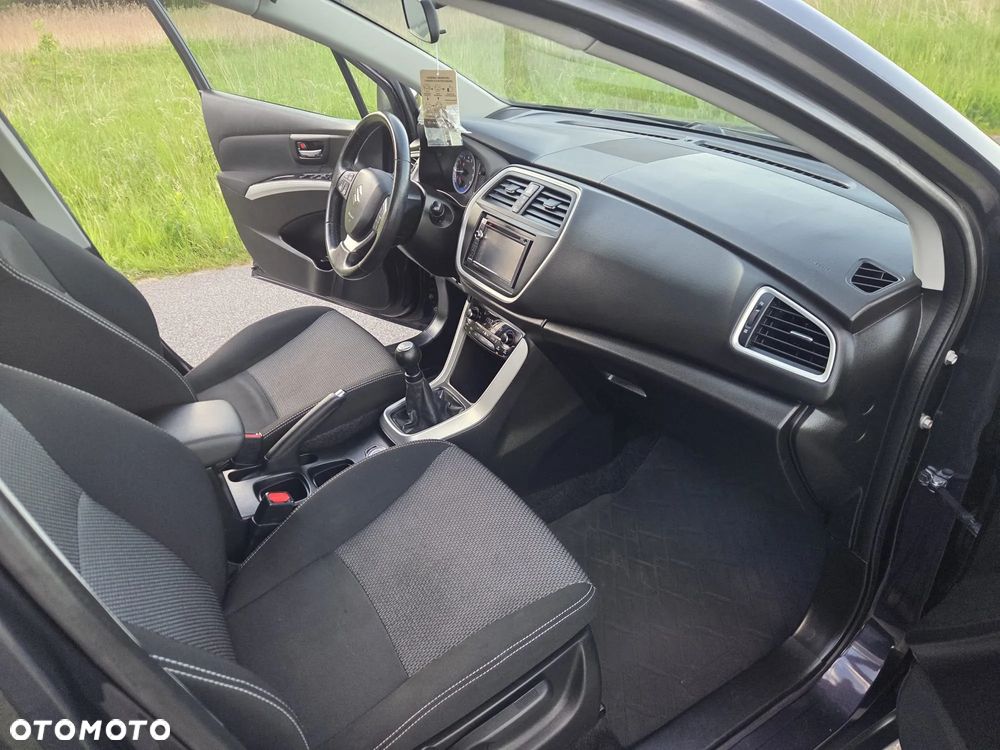 Suzuki SX4 Classic 1.6 VVT 4x4 Comfort - 15