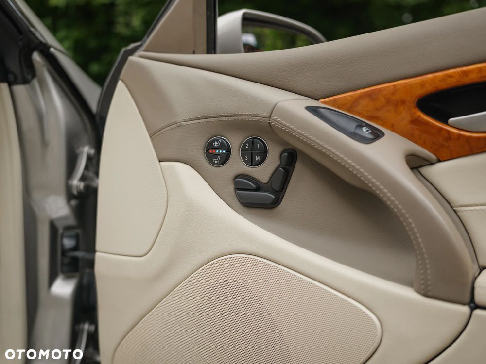 Mercedes-Benz SL 500 7G-TRONIC - 24
