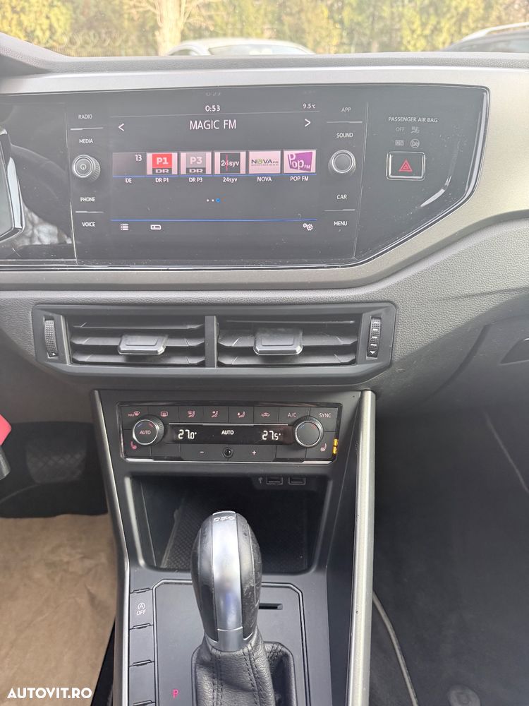 Volkswagen Polo - 11