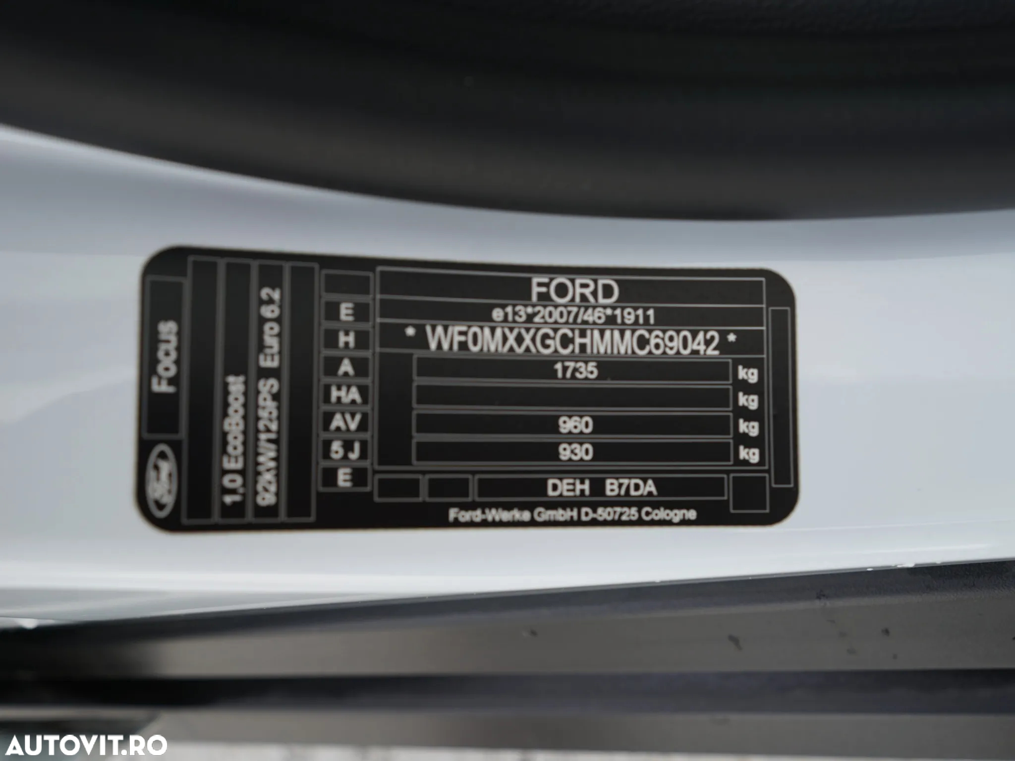 Ford Focus 1.0 EcoBoost Active - 10