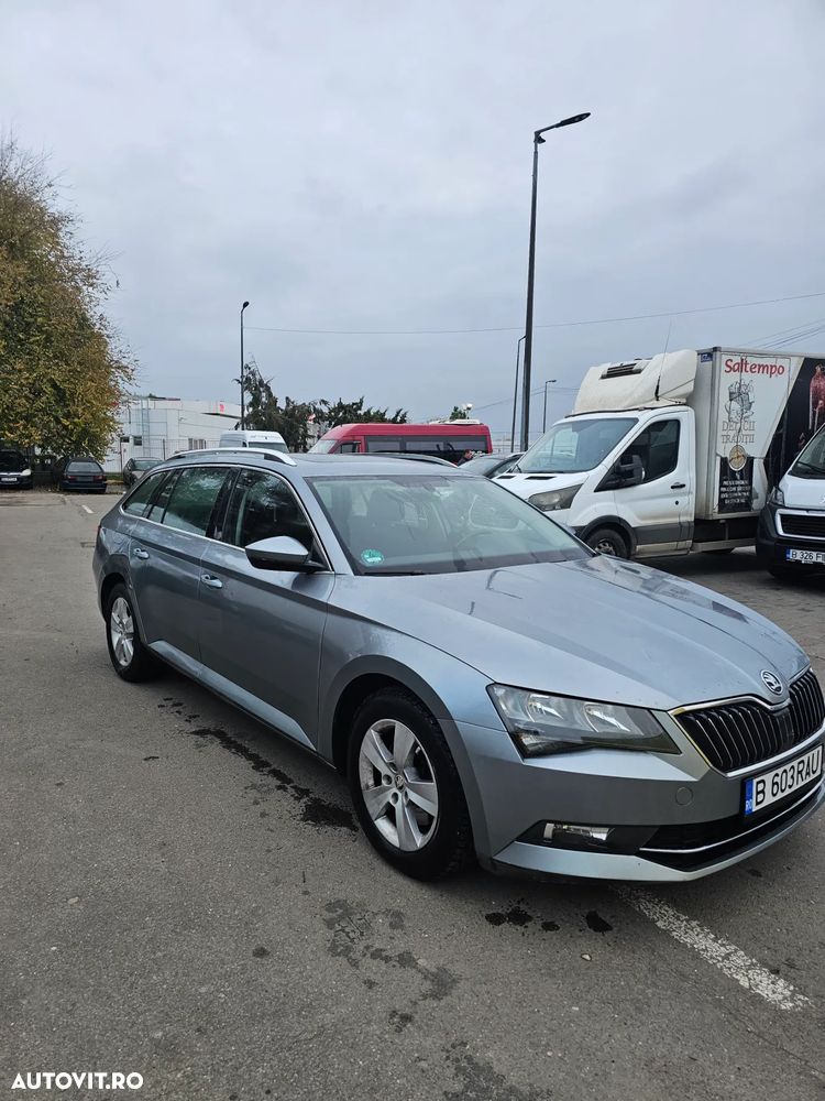 Skoda Superb 1.6 TDI DSG Active - 1