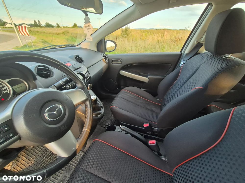 Mazda 2 1.3 Exclusive - 17