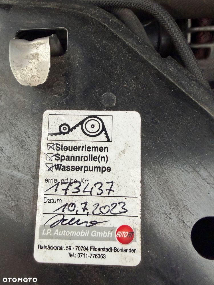 Volvo V70 D3 Geartronic Kinetic - 26