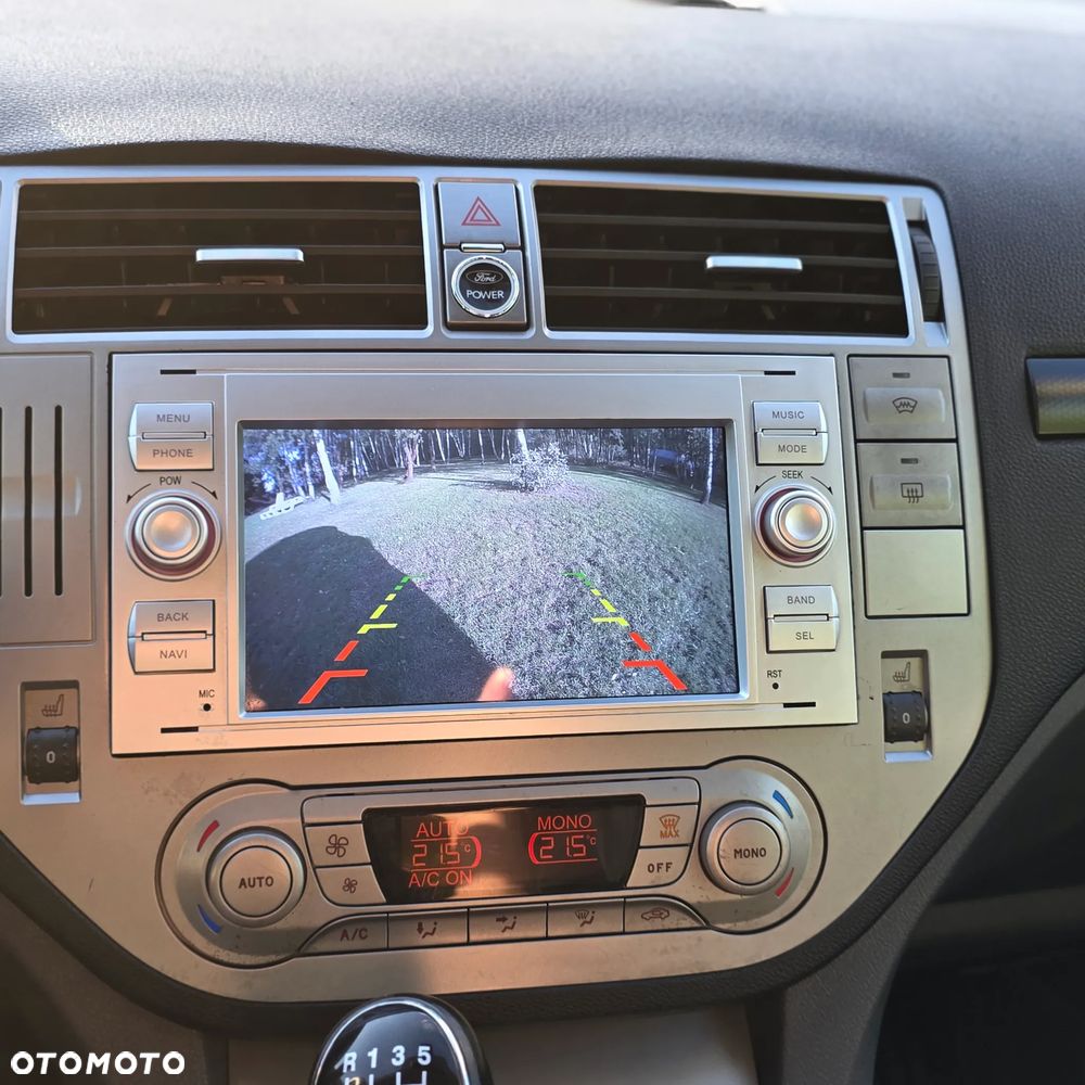 Ford Kuga 2.0 TDCi 4x4 Titanium - 14