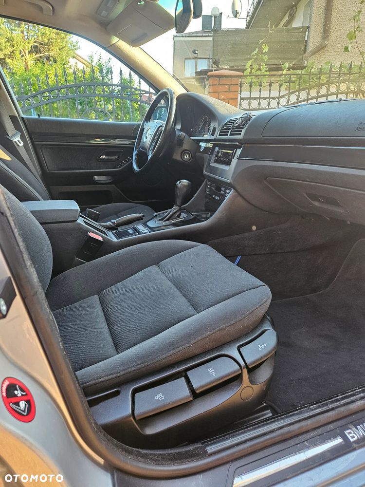 BMW Seria 5 - 21