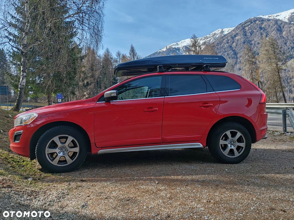 Volvo XC 60 D4 R-Design - 2