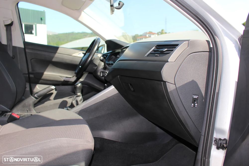 VW Polo 1.0 Confortline - 26