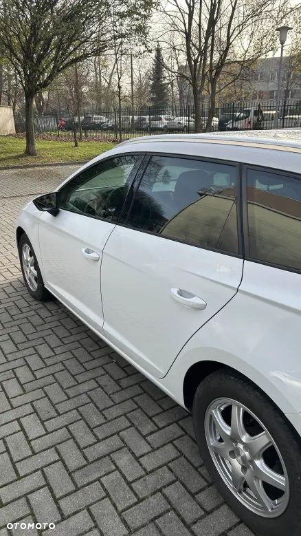 Seat Leon 1.6 TDI Start&Stop DSG Style - 4