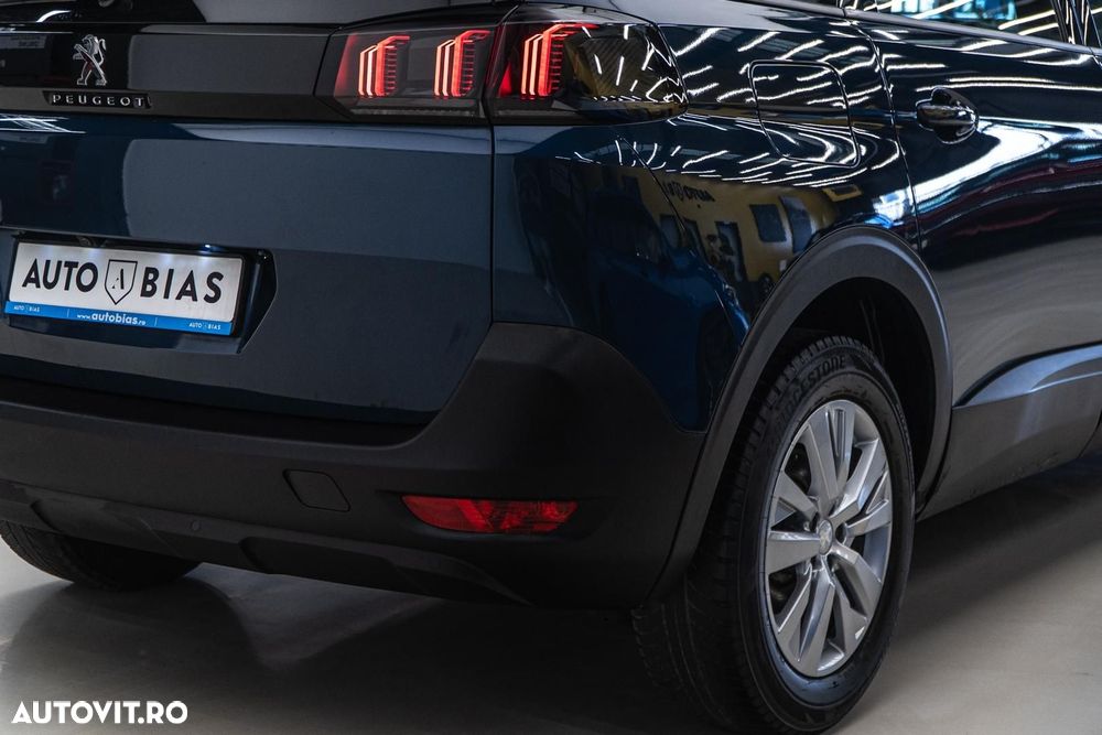 Peugeot 5008 PureTech 130 EAT8 Stop & Start Allure Pack - 38