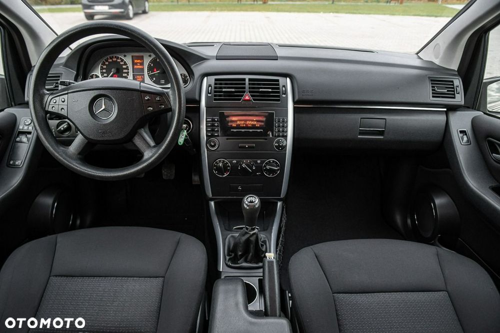 Mercedes-Benz Klasa B 150 Special Edition - 5